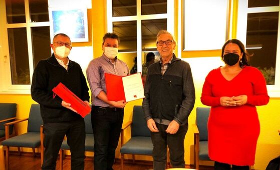 von rechts: Giorgina Kazungu-Hass, Kurt Weintz, Stefan Frieß und Erich Poitinger